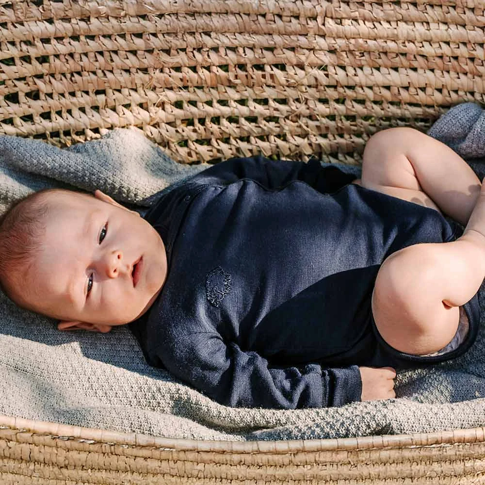 Eevi Zavinovací body z merino vlny rostoucí tmavě modré