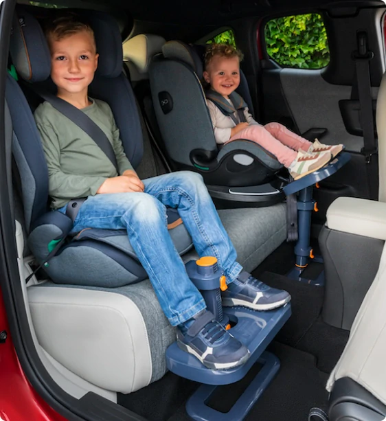 Auto podnožka pro děti KneeGuardKids 4