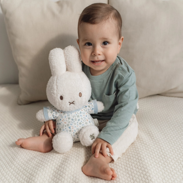 Králíček Miffy Lucky Leaves 30 cm