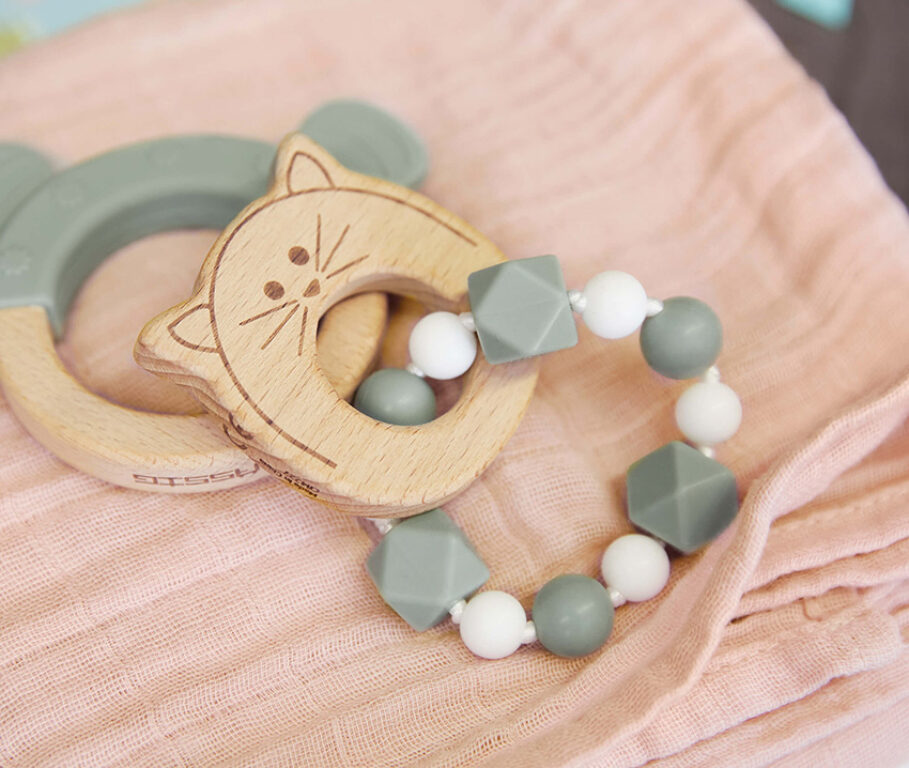 Lässig BABIES Teether Bracelet Wood/Silicone Little Chums mouse